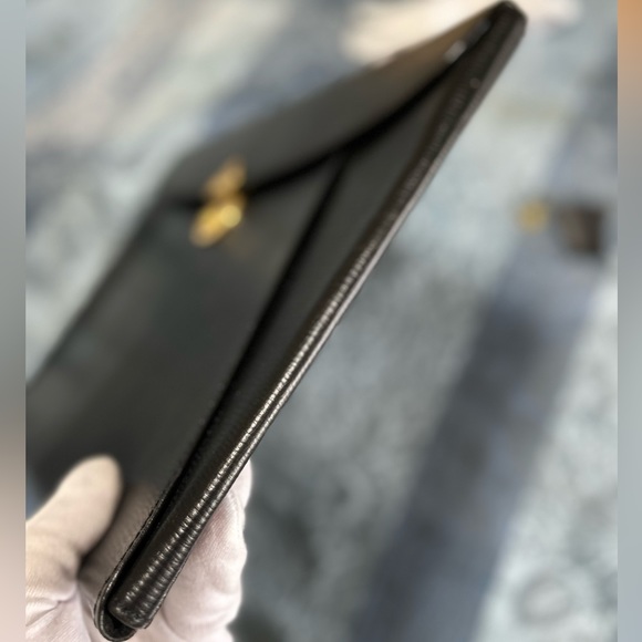 Authentic Burberrys Vintage Black Leather Locking Documents Case w Key Clean! - Picture 10 of 16